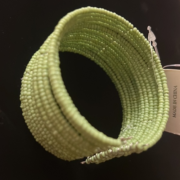 Boho chic bead bangle in many colors - Picture 8 of 12